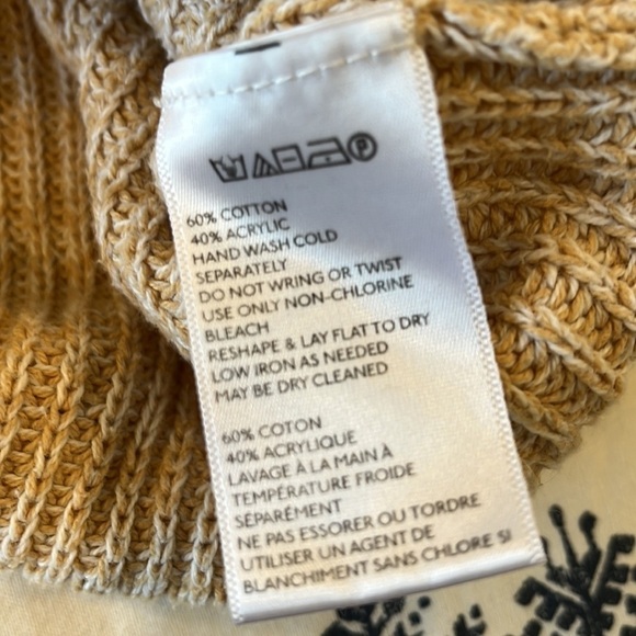Urban Outfitters Knit Turtleneck Sweater Pullover Size M - Picture 3 of 7